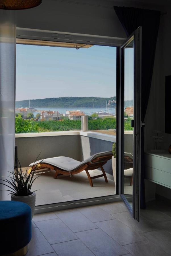 Blue Shell Trogir Apartment المظهر الخارجي الصورة