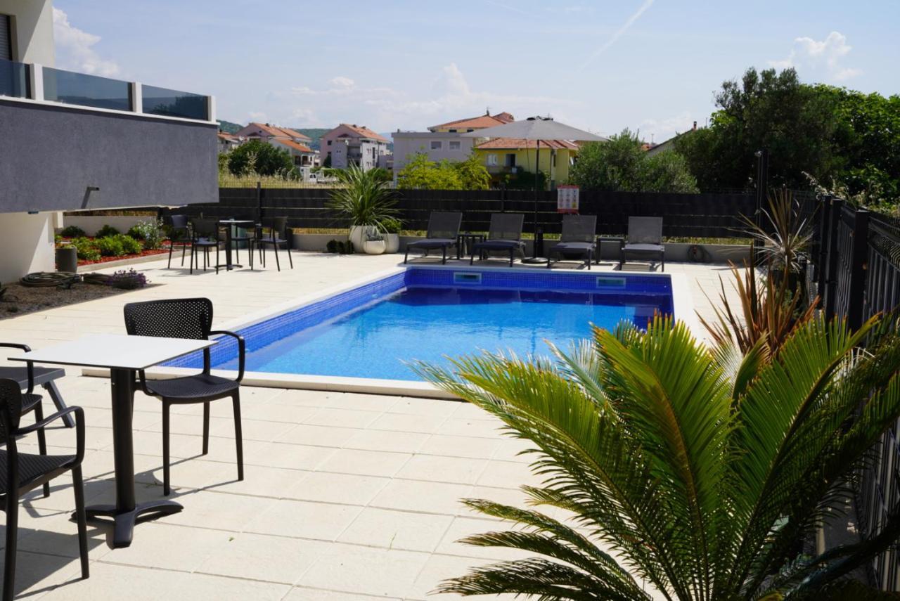 Blue Shell Trogir Apartment المظهر الخارجي الصورة